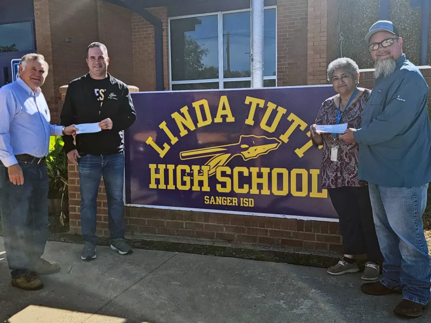 Lodge Linda Tutt Donation